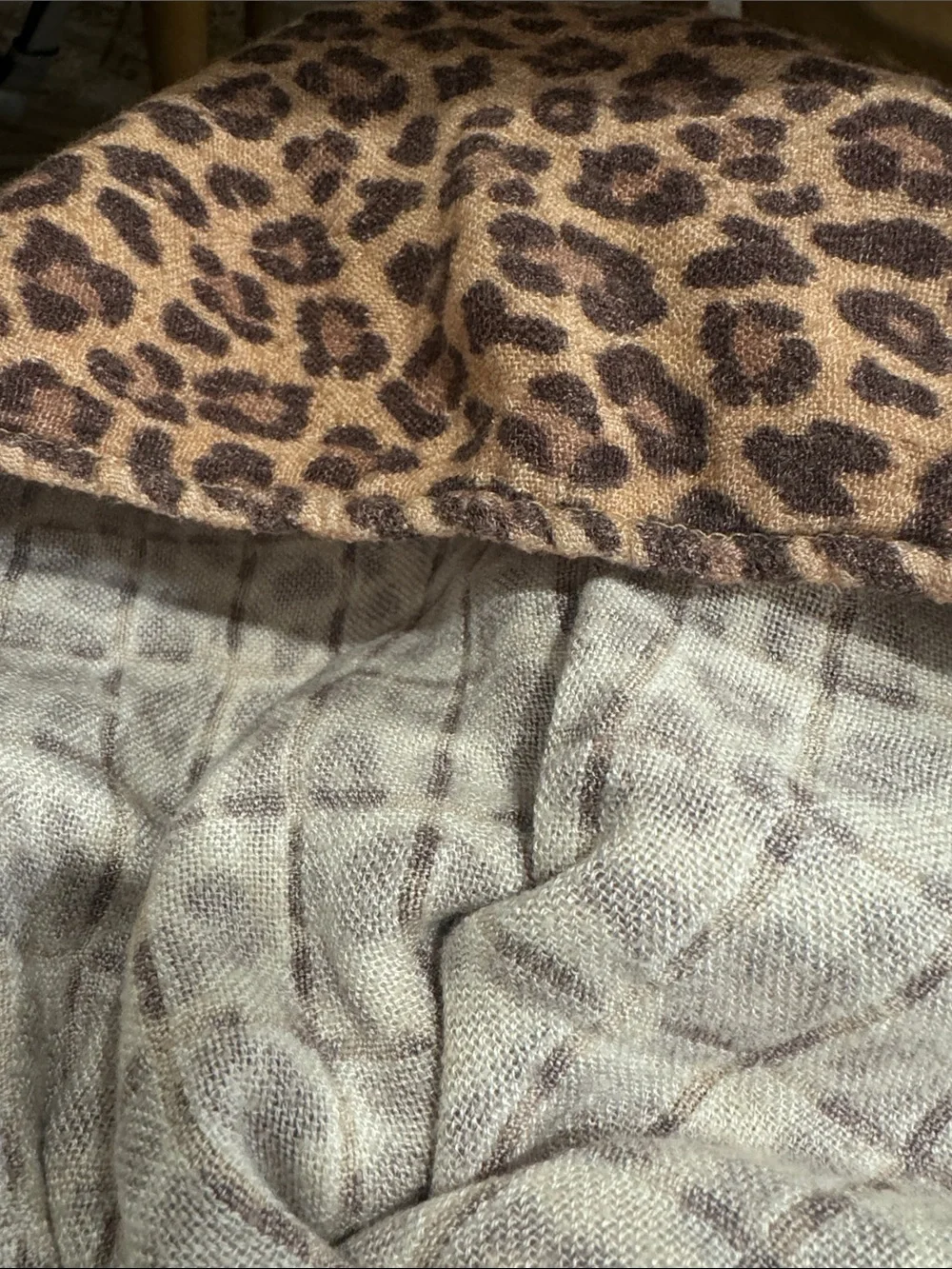 Tula leopard print